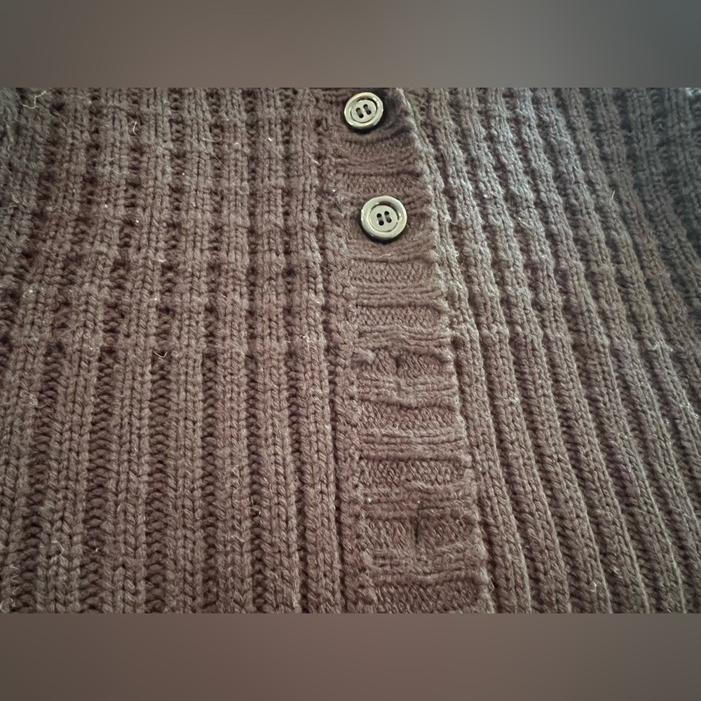 Carol Rose ruffled sweater - Picture 4 of 5